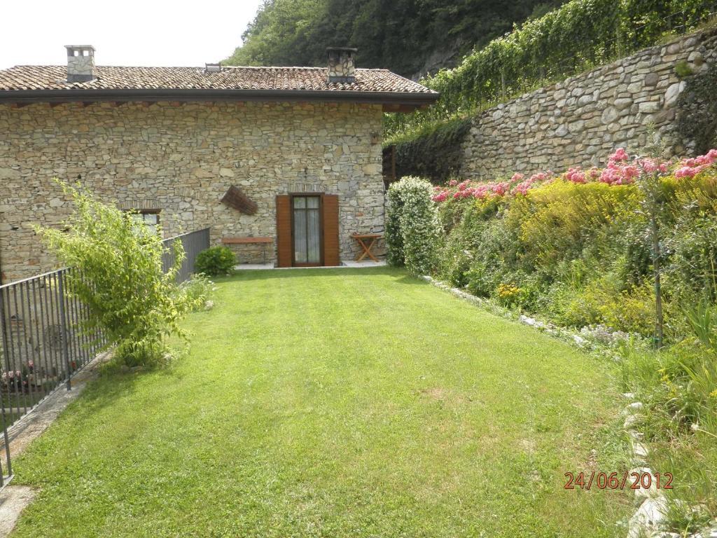B&B Al Ghiro Villa Lagarina Szoba fotó